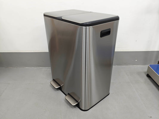 Swiftek Afvalbak 2 Vakken 60 Liter - Pedaalemmer 2x30L - Soft Close - 2 Geurfilters - Vuilnisbak - Vuilbak - Mat RVS